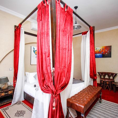 Hotel Kasbah Ait Oumghar Demnate Esterno foto