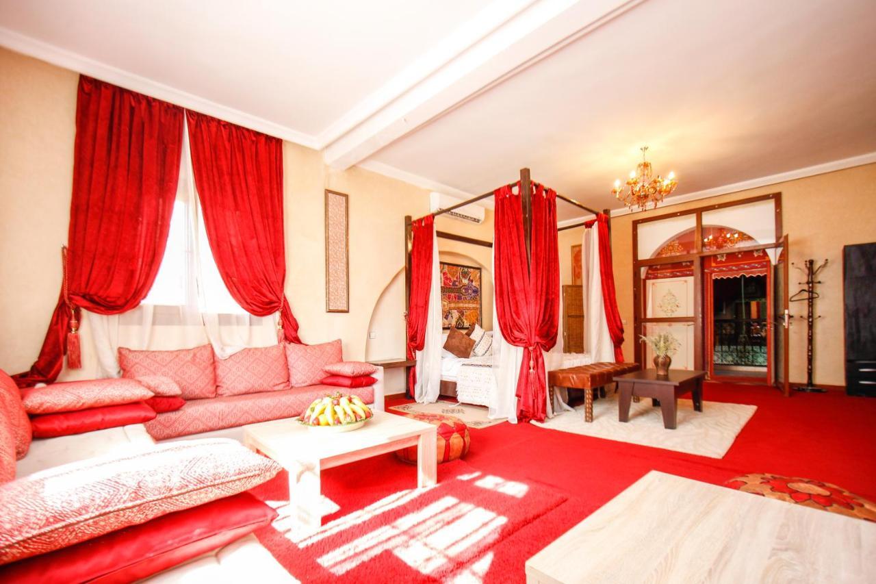 Hotel Kasbah Ait Oumghar Demnate Esterno foto