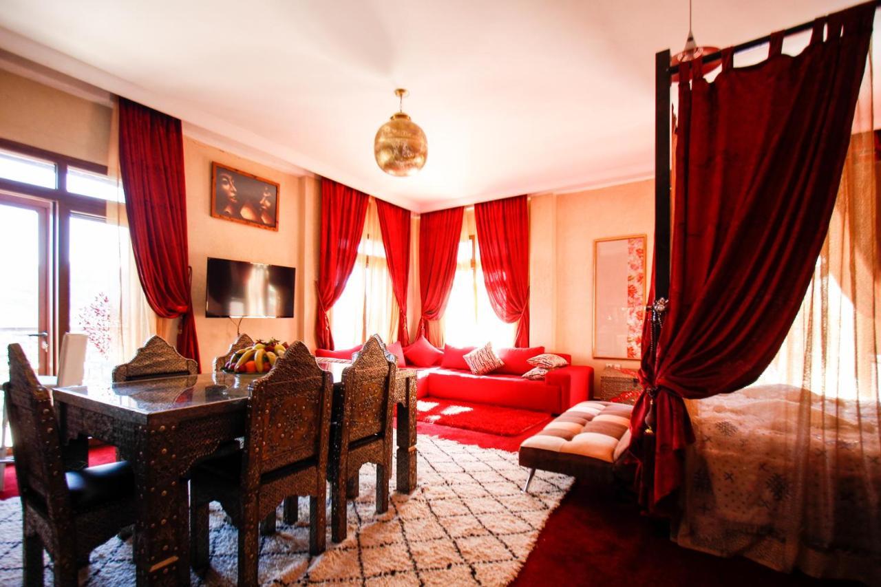 Hotel Kasbah Ait Oumghar Demnate Esterno foto