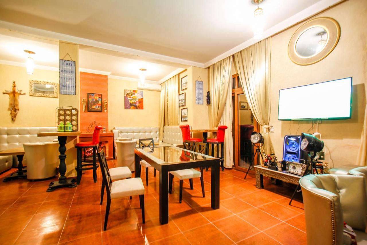 Hotel Kasbah Ait Oumghar Demnate Esterno foto